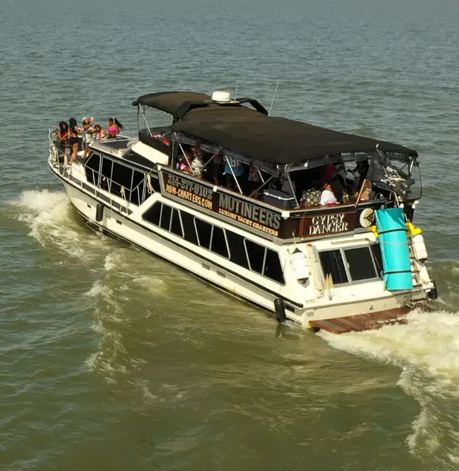 Gypsy Danger on Lake Lewisville - photo 3