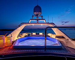 Luxury Yacht Services Hickory Creek Tx