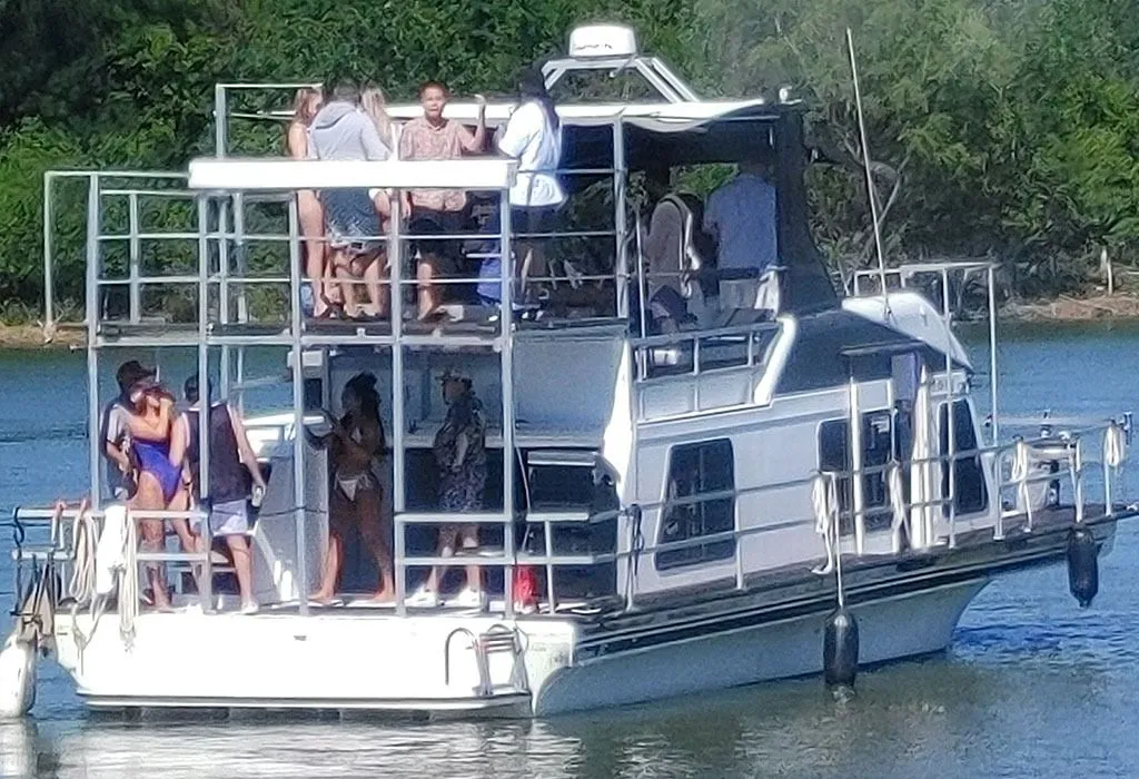 Captained Charter vs Self-Drive Rental